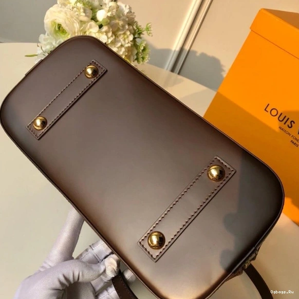 Vuitton BB Louis  ALMA 0428